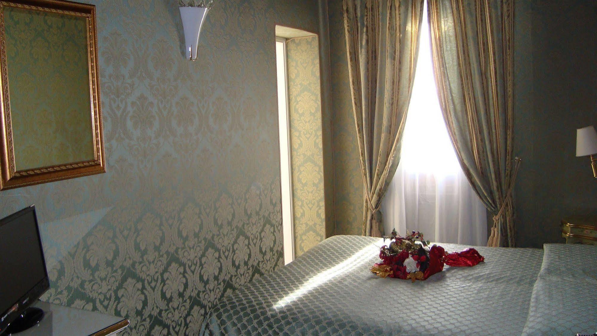 A Tribute To Music Residenza Venezia